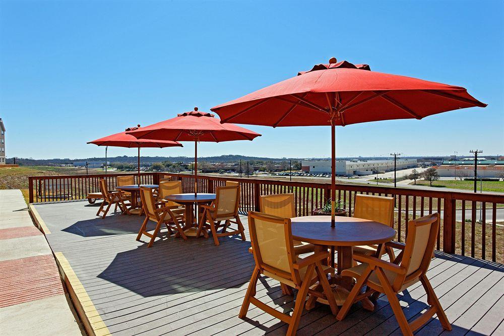 Holiday Inn Express & Suites San Antonio West Sea World Area By Ihg Ristorante foto
