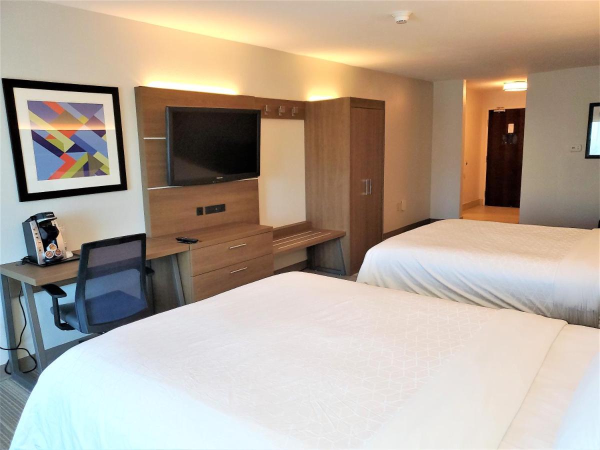 Holiday Inn Express & Suites San Antonio West Sea World Area, An Ihg Hotel Esterno foto