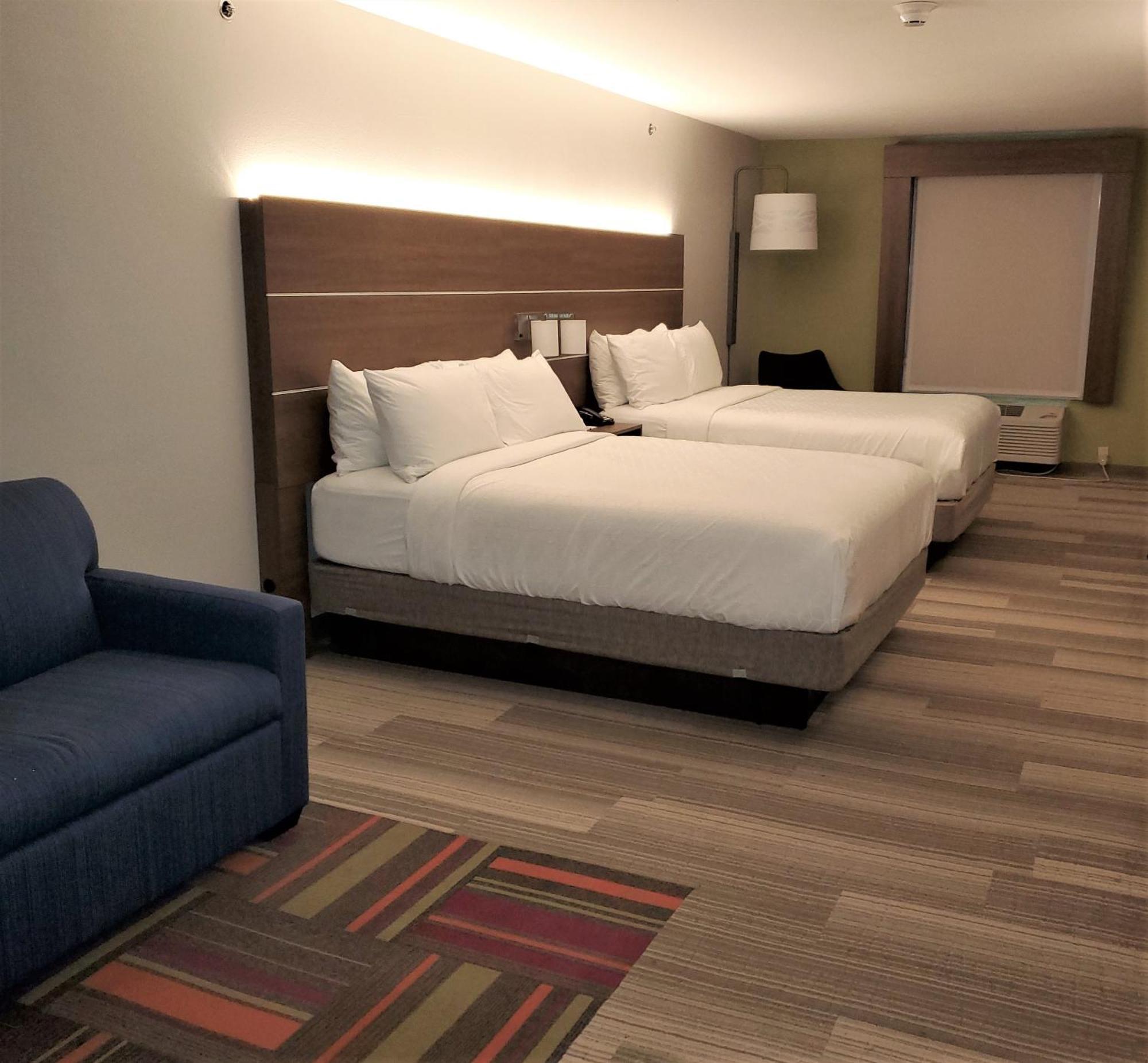 Holiday Inn Express & Suites San Antonio West Sea World Area By Ihg Esterno foto