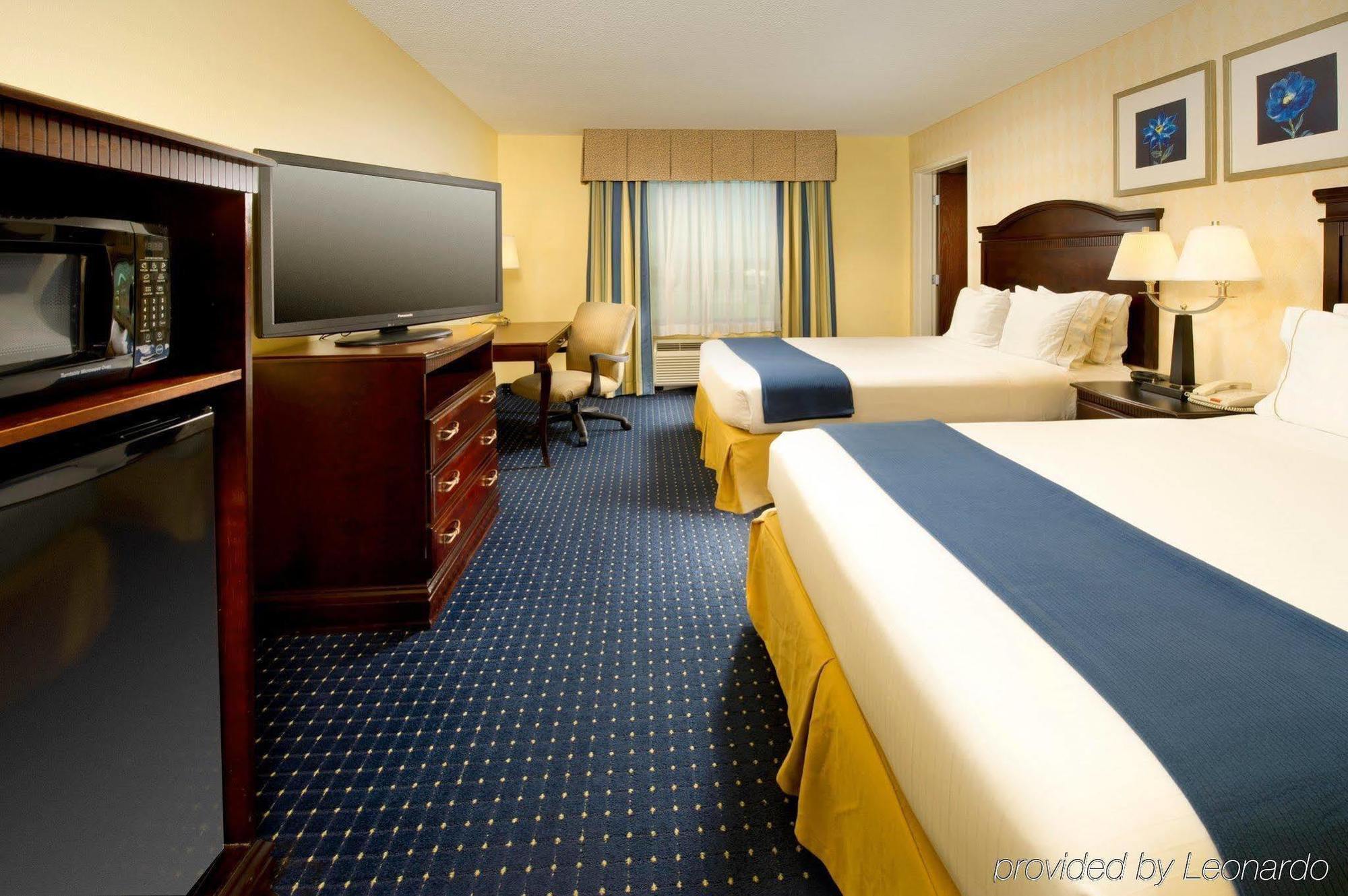 Holiday Inn Express & Suites San Antonio West Sea World Area By Ihg Esterno foto
