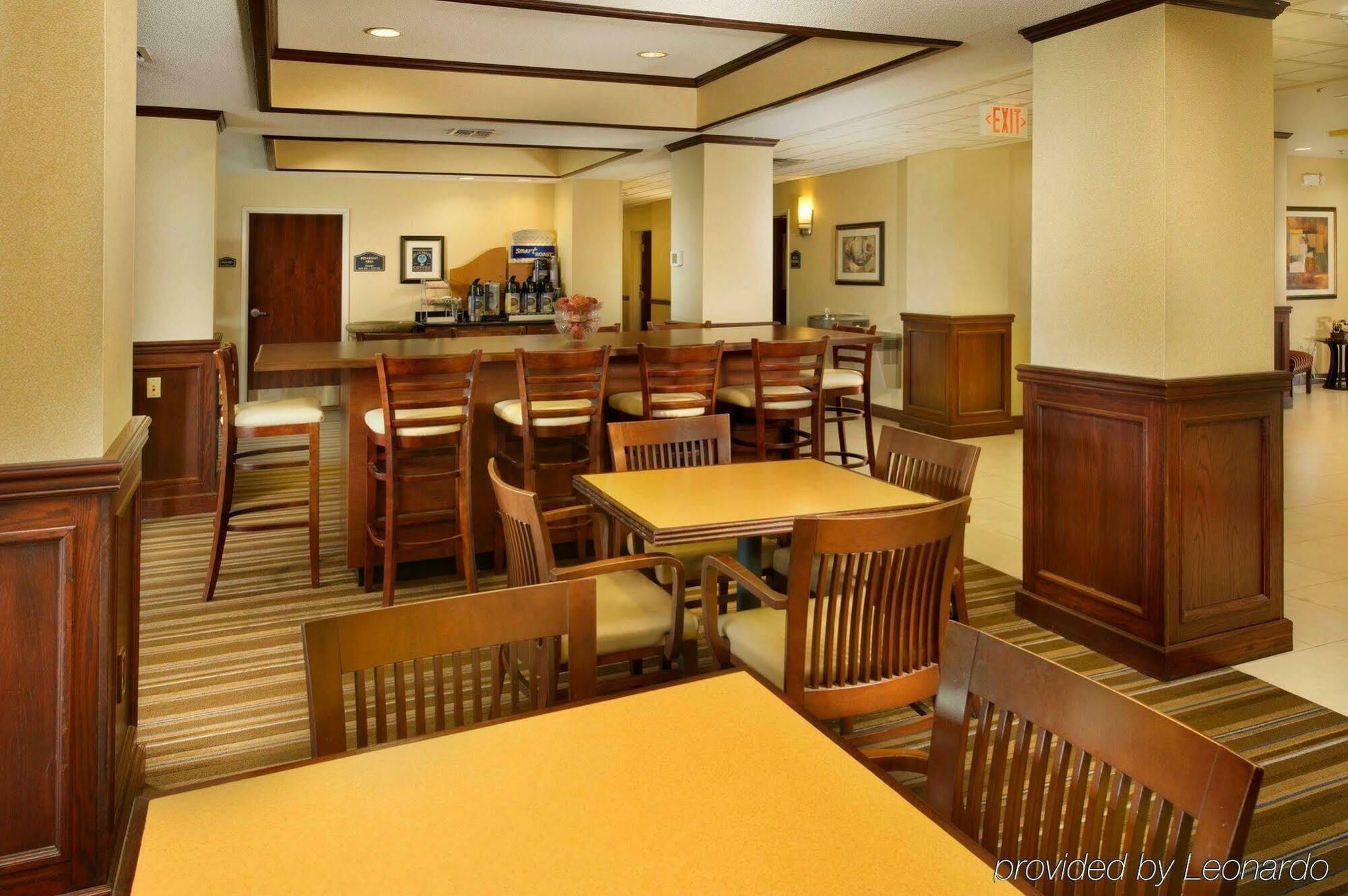 Holiday Inn Express & Suites San Antonio West Sea World Area By Ihg Esterno foto